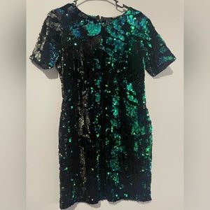 TopShop Dress Size US 8, Color shifting Black, Green, Purple Sequins